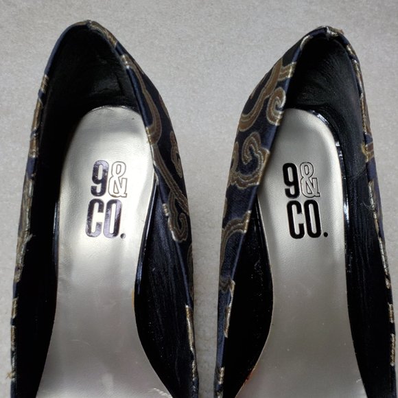 9 & CO. Black/Gold Women Embroidered Heels SZ 8M - Picture 6 of 8